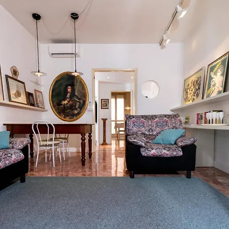 Bellini - Affitti Brevi Italia * モデナ