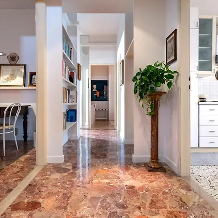 Bellini - Affitti Brevi Italia アパート モデナ