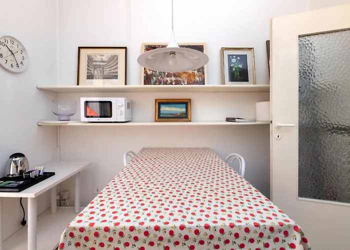 Bellini - Affitti Brevi Italia * 摩德纳